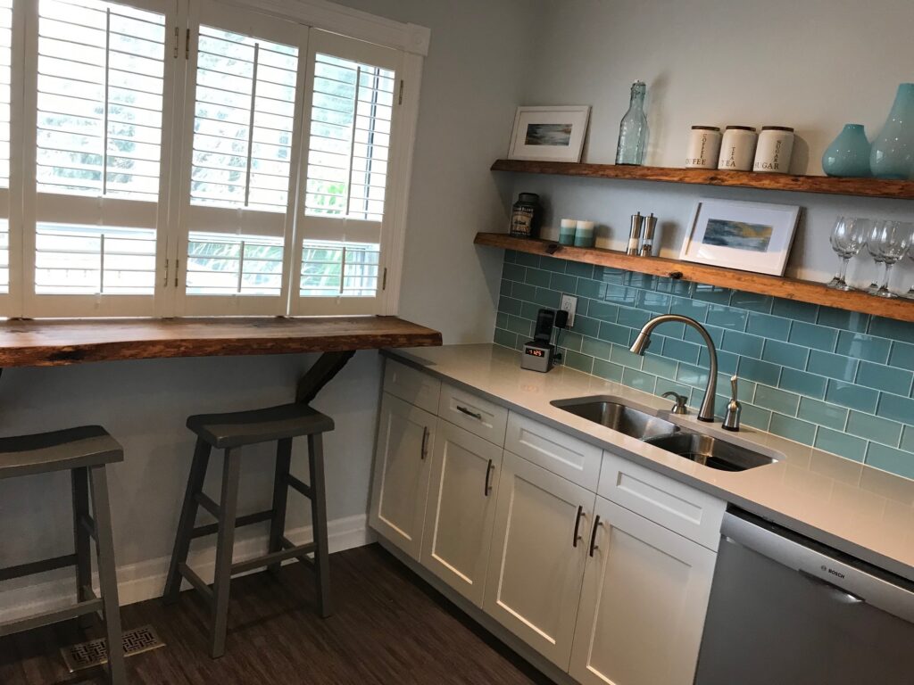 27002-Pine-Shelf-6-1